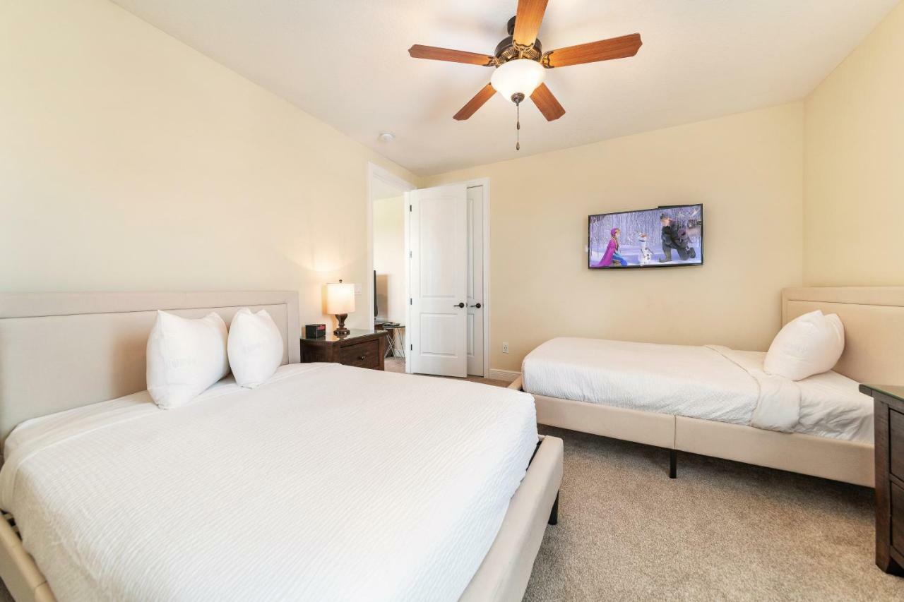 Lovely Home By Rentyl Near Disney With Private Screened In Pool & Resort Amenities - 430L Orlando Exterior foto